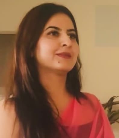 Sabeen Chaudhry, web developer